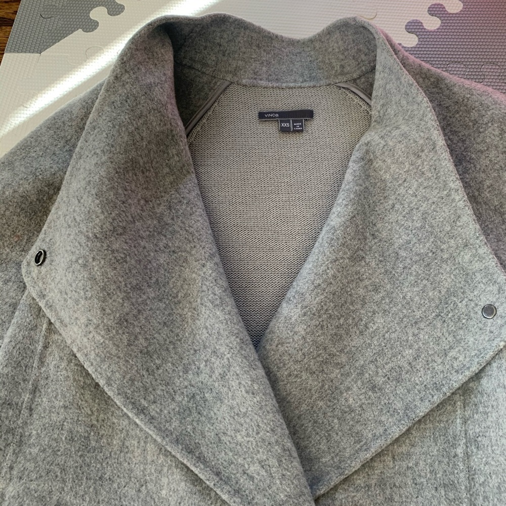 Vince sweater coat (Size XXS)